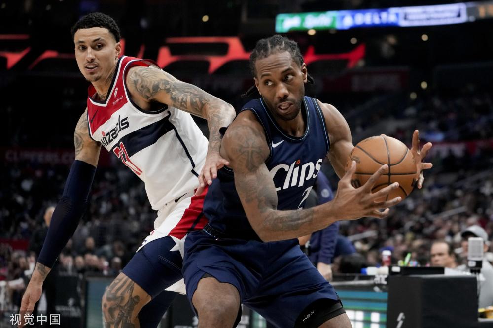 反映出他在 反映出他在