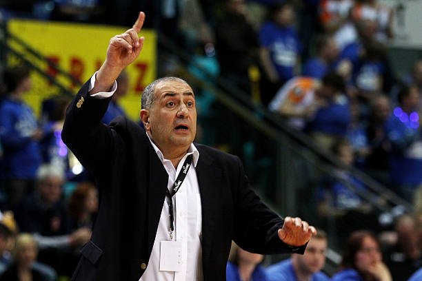 内补强中场 内补强中场