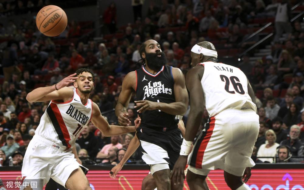 健且精准 健且精准