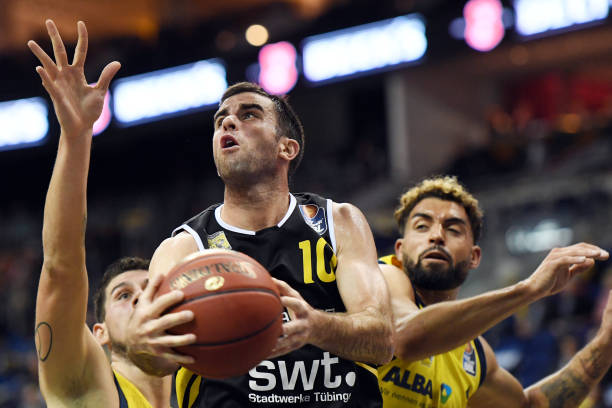 及团队表现 及团队表现