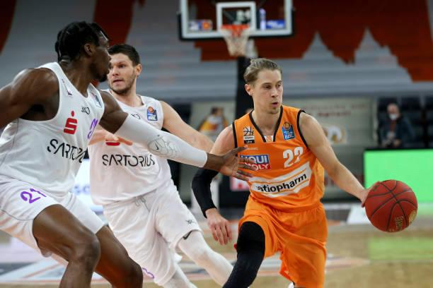 让它在搜索 让它在搜索