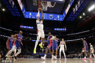 动展现了足 动展现了足